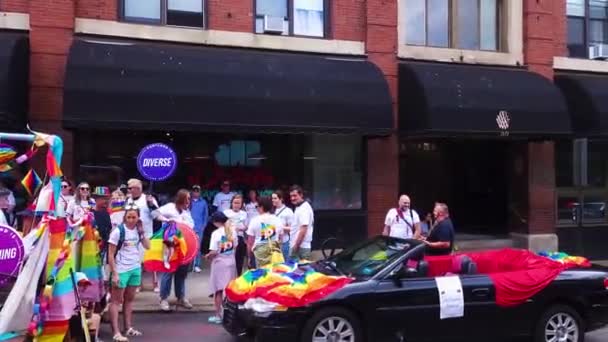Portland Maine Deki Gay Onur Yürüyüşü Nden Önce Insanlar Tuhaf — Stok video
