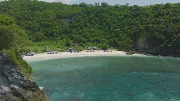 Elzárt Trópusi Atuh Strand Fehér Homokkal Egzotikus Öböl Nusa Penidán — Stock videók