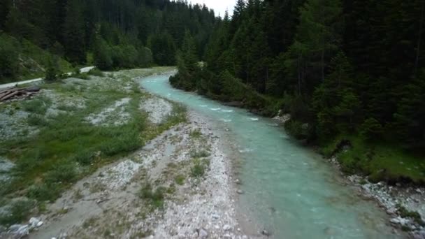 Luftaufnahme Von Einem Drohnenflug Über Die Wilde Leutascher Ache Gaistal — Stockvideo