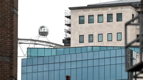 Widok London Eye Southwark Londyn Wielka Brytania — Wideo stockowe