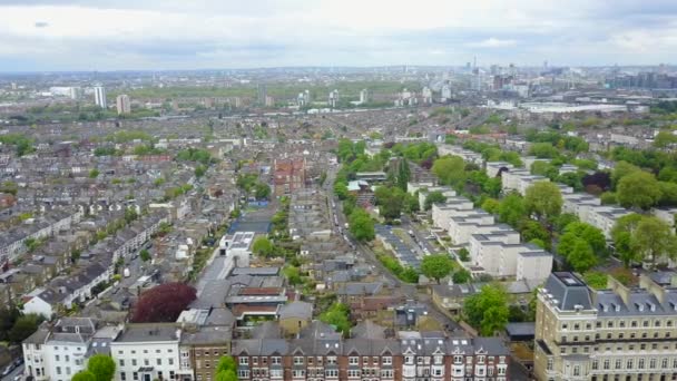 Panning Shot London Residential Streets Row Houses Summer — Video