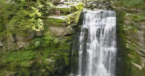 Drone View Waterfall Doubs River Rocks Moss People Want Jump — Stock video