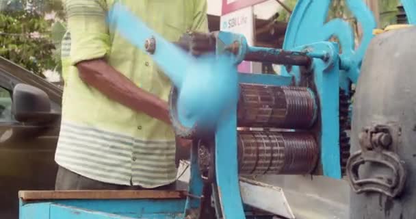 Sugarcane Machine Extracting Juice Small Business Ideas — Video Stock