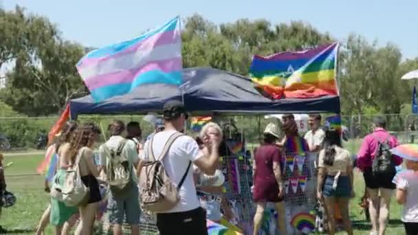 Gente Celebra Las Culturas Lgbt Desfile Del Orgullo Tel Aviv — Vídeo de stock