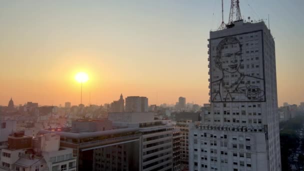 Zonsopgang Antenne Met Evita Gebouw Ministerie Van Openbare Werken Buenos — Stockvideo