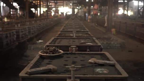 Molds Metal Casting Kept Queue Factory Industrial Line Metal Production — Stock Video