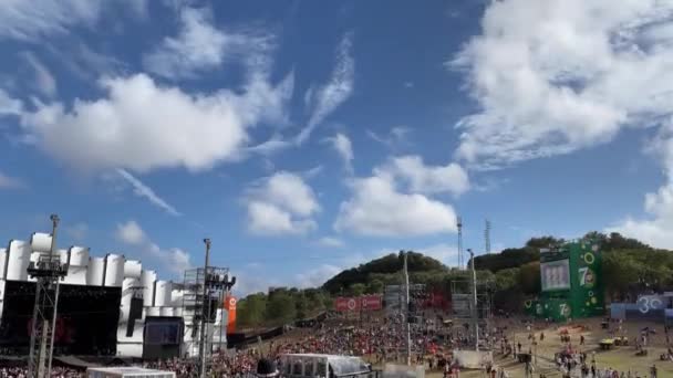 Huge Artist Giving Great Show Audience Vibrating Rock Rio Lisbon — Vídeo de Stock