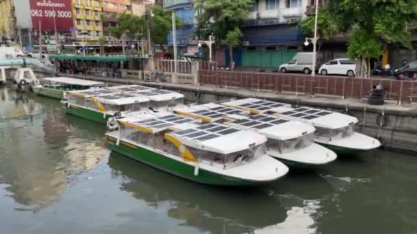 Electrical Boats Moored Khlong Phadung Electrical Boat Pier Bangkok — 비디오