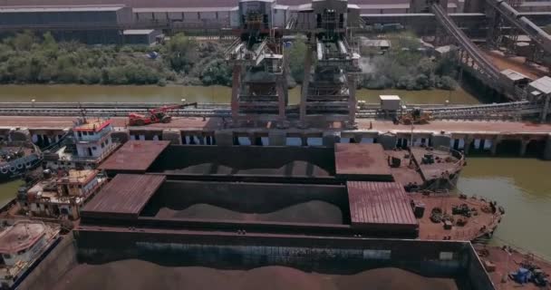 Bulk Carriers Dockyard Loading Goods Dolvi Port Maharashtra India Aerial — Vídeos de Stock