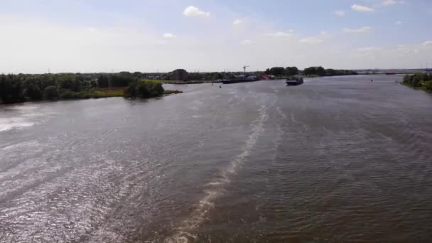 Oude Maas River Sailing Freight Ship Zwijndrecht Netherlands Aerial Drone — Stockvideo