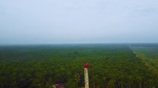 Cinematic Drone Shot Onshore Drilling Workover Rig Structure Rig Equipment — Stock videók