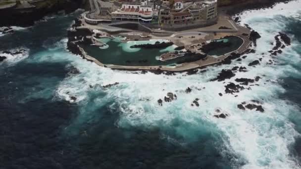 Crashing Waves Madeira Shot Dji — Video Stock