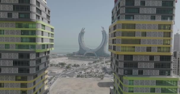 Empurre Drone Tiro Sobre Espadas Cidade Lusail Katara Hotel Doha — Vídeo de Stock