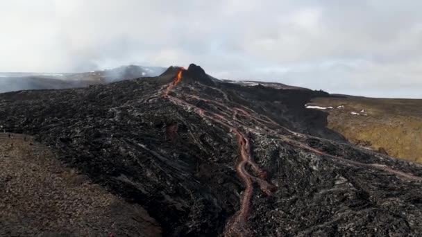 アイスランド南西部のファグラダルフィオール火山 — ストック動画