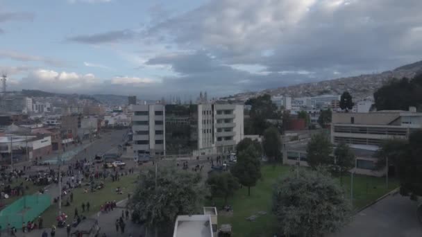 Widok Lotu Ptaka Mieszkańców Quito Ekwadorze Jestem Patria Strajk Krajowy — Wideo stockowe