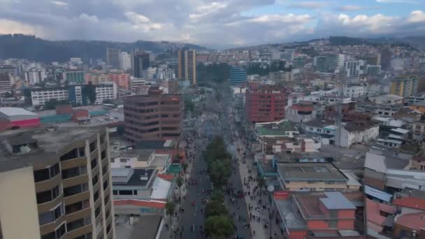 Quito Ekvador Daki Yerli Protestocuların Hava Görüntüsü Patria Ulusal Grev — Stok video