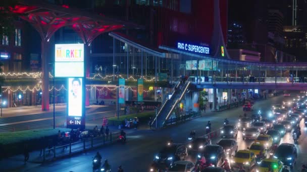 Cinematic Urban Scenic Footage Random Street Bangkok Thailand Cars Bikes — Stockvideo