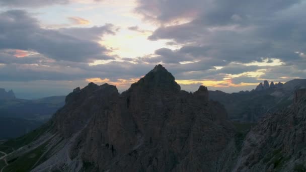 Stunning Dramatic Sunrise Sky Rugged Summit South Tyrol Val Gardena — Stockvideo