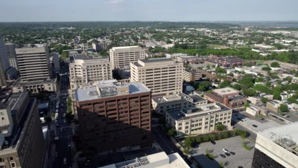 Aerial View Wilmington City Skyline Sunny Delaware Usa Pan Drone — Vídeo de Stock