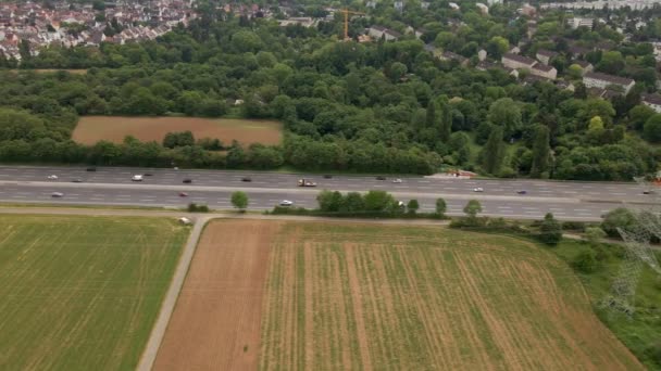 Afternoon Traffic Moving Highway A66 Eschborn Hesse Germany Aerial Parallel — Stok video