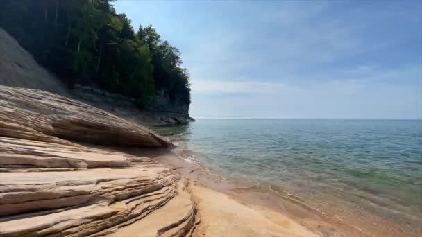 Timelapse Fotografowane Skały National Lakeshore Skaliste Klify Nad Jeziorem Superior — Wideo stockowe