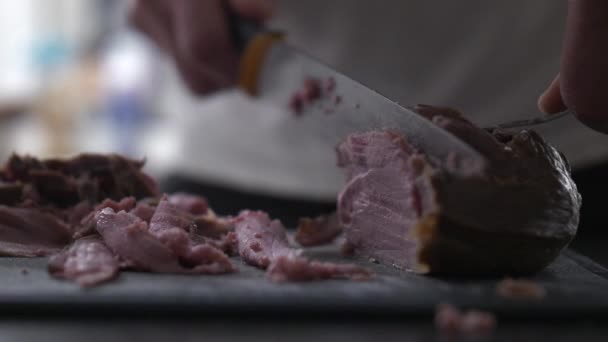 Tjlknl Carne Vacuno Asada Sueca Carne Cuchillo Tallada Rodajas — Vídeo de stock