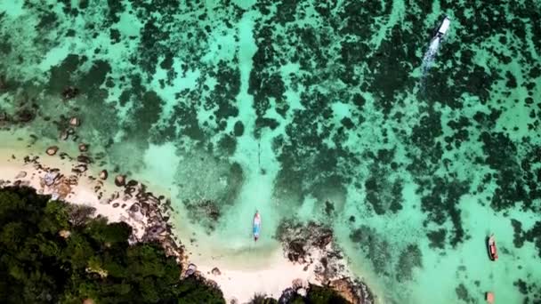 Aerial Overhead Flying Sunset Beach Turquoise Waters Coral Dolly Forward — Stockvideo