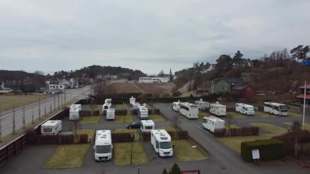 Karavany Karavany Bie Byt Jižním Norsku Blízkosti Grimstad Vzadu Pohybující — Stock video