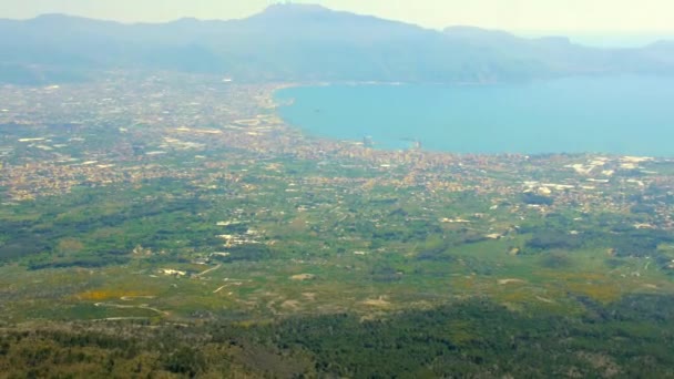 Overlooking Foggy Misty Pompei Vesuvius Volcano Coastline Sea Mountains Background — Stock videók