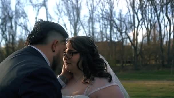 Young Newly Married Couple Looking Each Other Closely Portrait Photograph — Vídeos de Stock