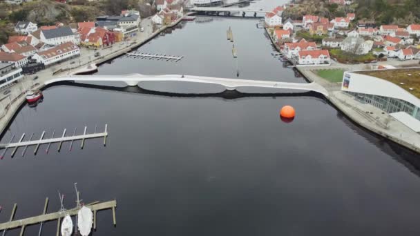 Adolph Tidemand Bridge Mandal Norway Beautiful Forward Moving Aerial Tilt — Stockvideo