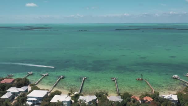 Speedboot Passeert Jetty Florida Keys Overdag Breed — Stockvideo