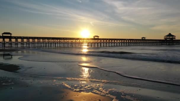 101 어항을 비추고 사우스 캐롤라이나 찰스턴 Folly Beach Pier — 비디오