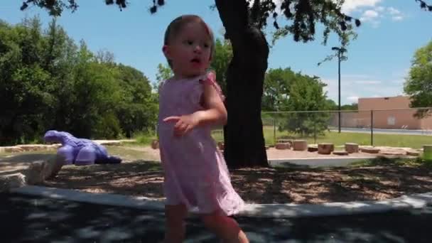 Toddler Looking Playground Walking Slide Bright Sunny Day Austin Texas — Stock Video