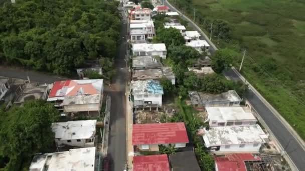 Straight Fly Shot Neighborhood Barrio Fajardo Puerto Rico Erschossen 60P — Stockvideo