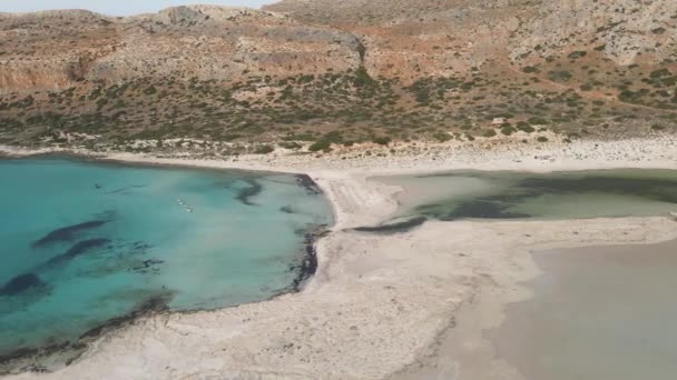 Panoramisch Uitzicht Het Strand Van Balos Griekenland Een Onbeschrijfelijk Natuurmonument — Stockvideo