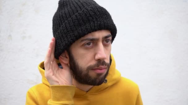 交耳甲 听力问题 耳聋的人 — 图库视频影像