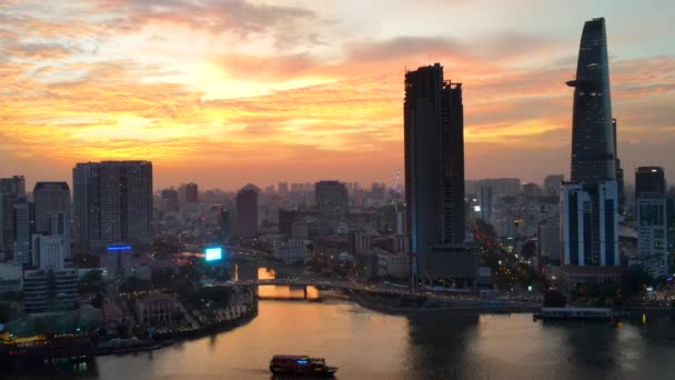 Uitzicht Vanuit Lucht Prachtige Golden Sunset Scene Van Stad Chi — Stockvideo