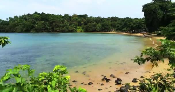 Flying Abade Beach Fisherman Village Prince Island Sao Tome Africa — ストック動画