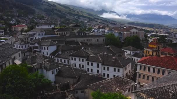 Arnavutluk Cirokaster Kentindeki Iyi Korunmuş Osmanlı Mimarisi Üzerine — Stok video