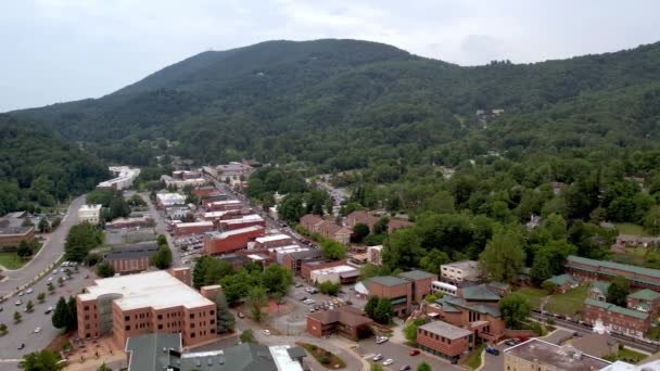 Aerial Orbit Boone North Carolina — Stockvideo