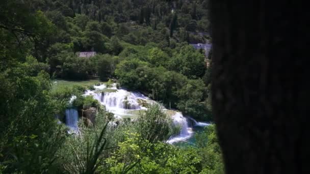 Forest Waterfalls Houses Krka National Park Croatia Wide Pan — Vídeos de Stock