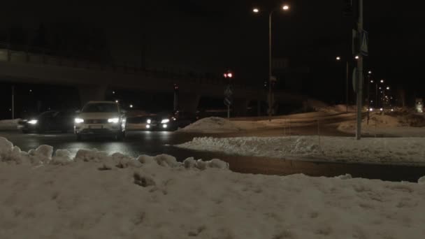 Winter City Night Traffic Turns Corner Highway Overpass Helsinki — Video