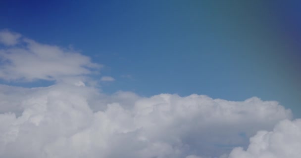 圣托里尼 彩色飞机窗外的大块云彩 — 图库视频影像