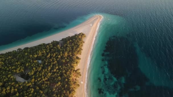 Όμορφη Παραλία Της Χρυσής Κόρνας Στην Κροατία — Αρχείο Βίντεο