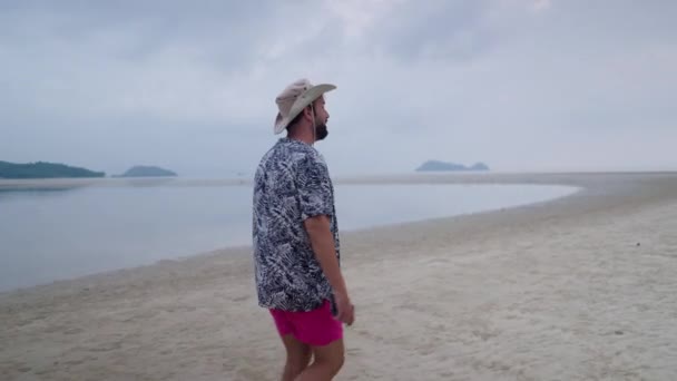 Middle Aged Adult Man Summer Clothes Walking Sandy Sea Coast — Video