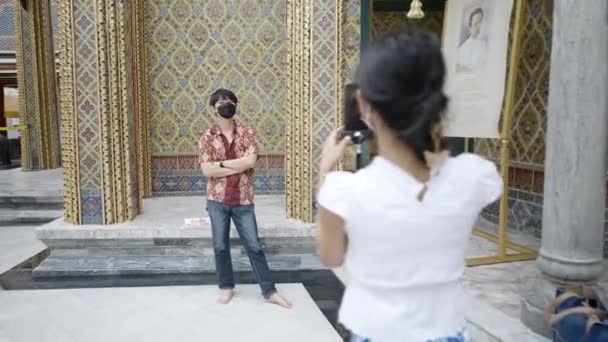 Transgender Thai Woman Setting Phone Tripod Take Picture Her Japanese — Stockvideo