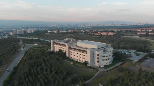 Rotating Shot Concert Hall College Campus City Skyline Background Aerial — Stok video