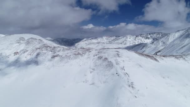 Aerial Views Mountain Peaks Loveland Pass Colorado — ストック動画