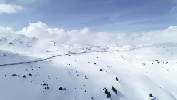 Aerial Views Mountain Peaks Loveland Pass Colorado — Stock Video